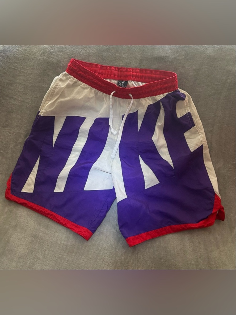 Nike Mens Graphic Retro Throwback Basketball Purple Shorts in Great Condition XL